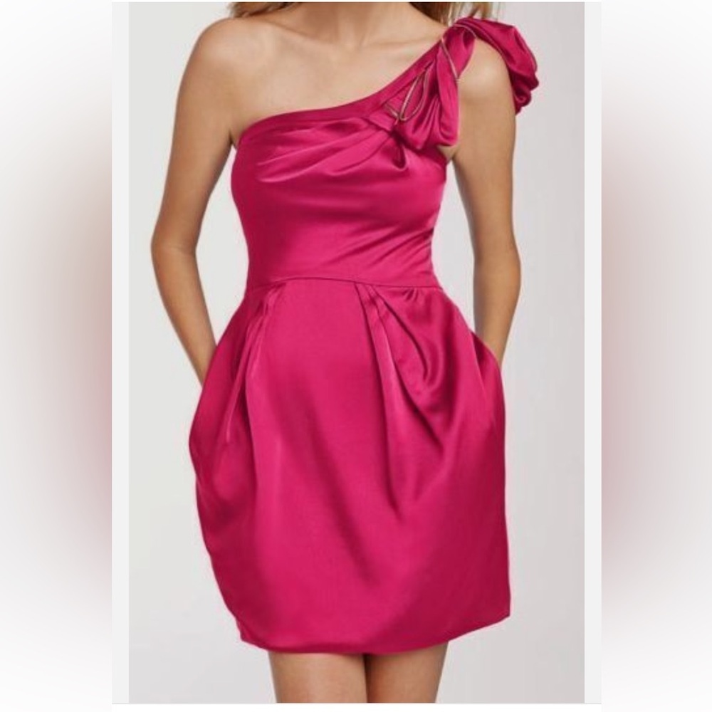 NWT! BCBG MaxAzria Azalea Barbie Hot Pink One Shoulder Satin Mini Dress size 6 P